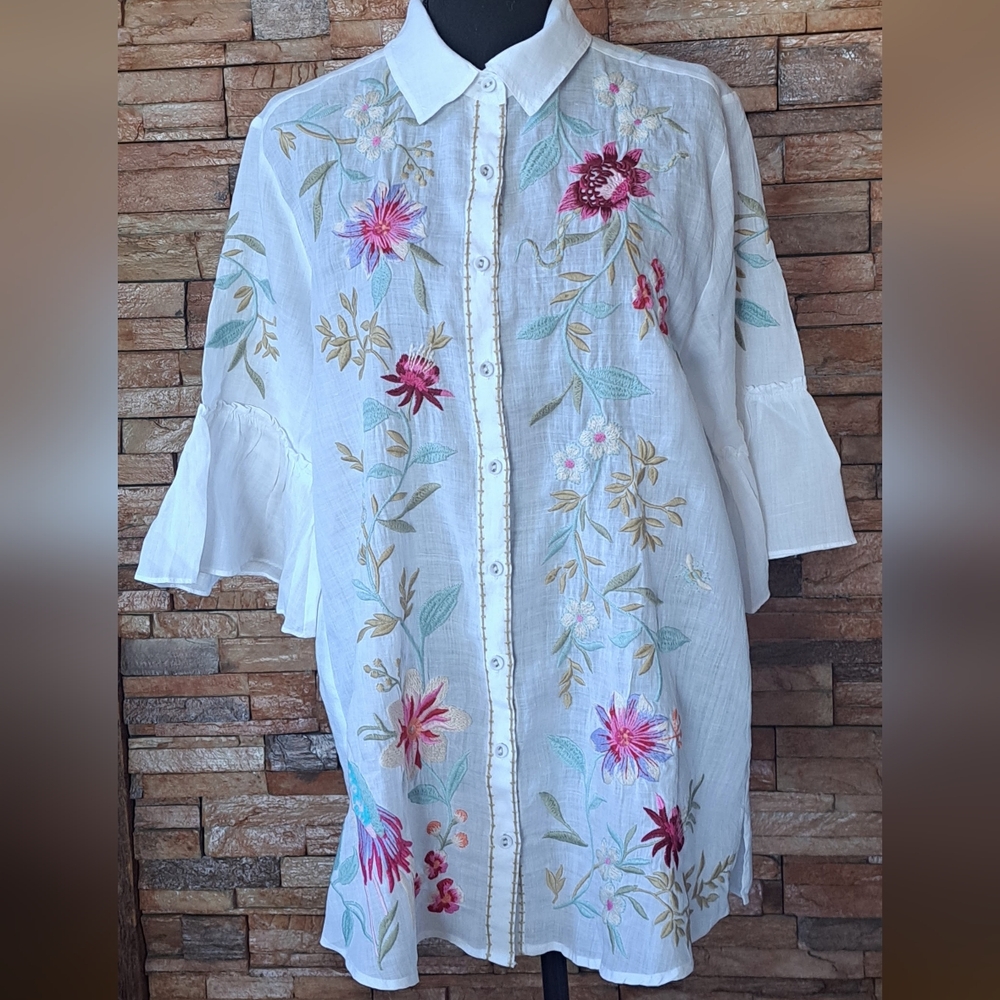 JOHNNY WAS White Ruffle Sleeve Tunic